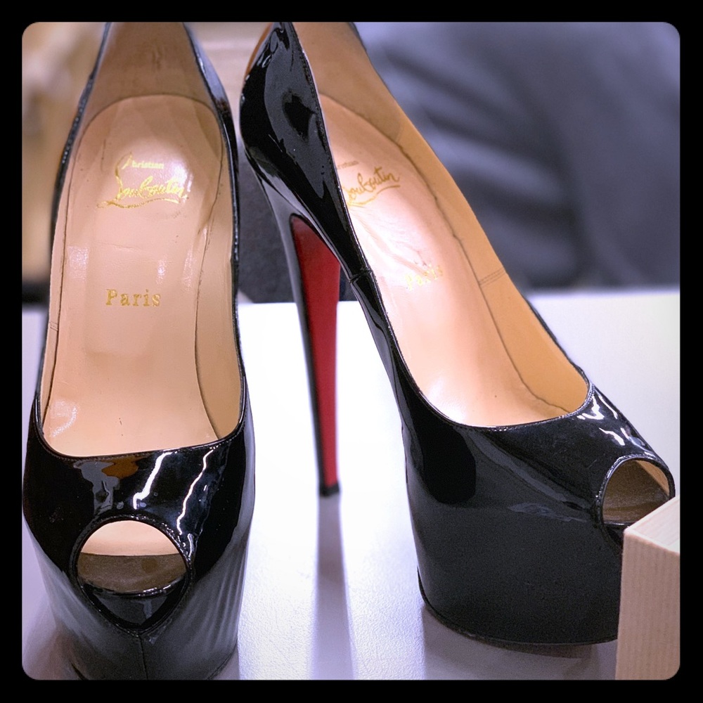 Black Patent Christian Louboutin Peeptoe Size 39